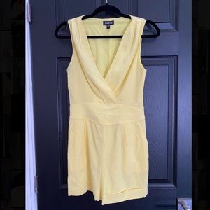 Yellow v-neck Bebe Romper
